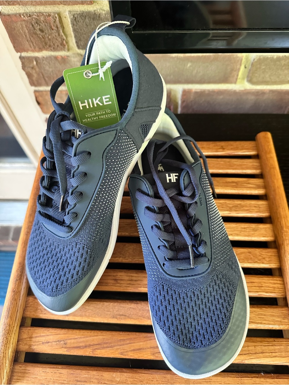 HIKE Men’s Navy Lightweight Knit Athletic Sneakers